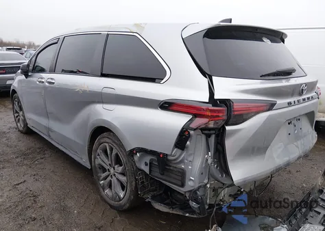 2021 Toyota Sienna Xse z USA, uszkodzony, nr VIN 5TDXRKEC5MS005619